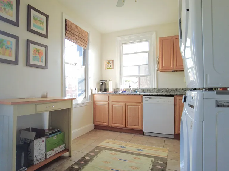 2226 E Cumberland St #2 — Photo 2