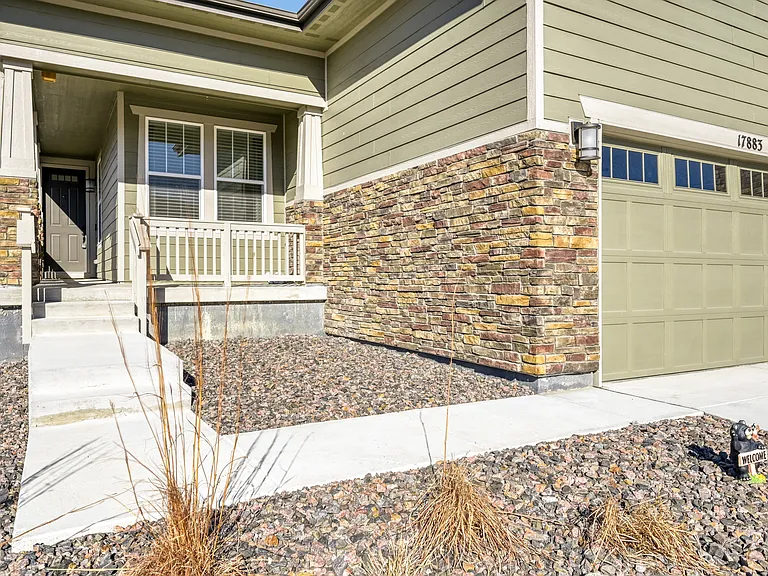 17883 W 93rd Pl — Photo 2