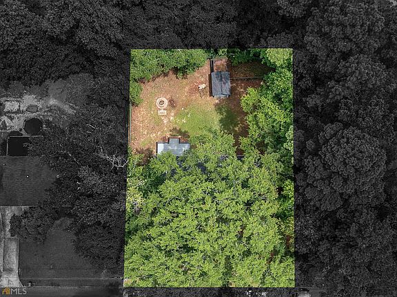 2nd image of 418 Leola Dr
