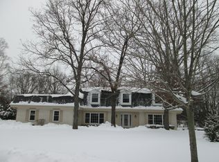32 Coldstream Cir, Lincolnshire, IL