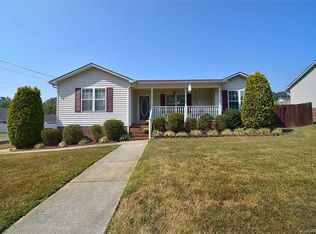 701 Bowen Dr, Lowell, NC 28098