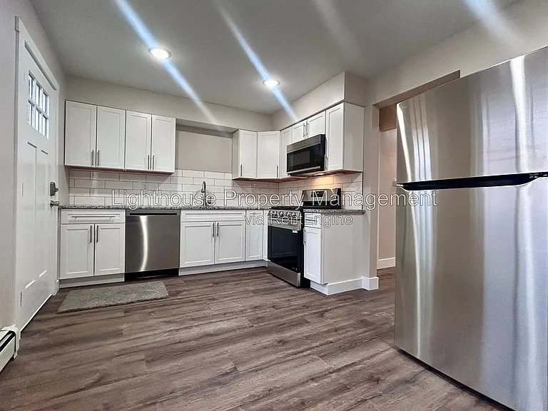 2875 Taft Ave SW #15 — Photo 10