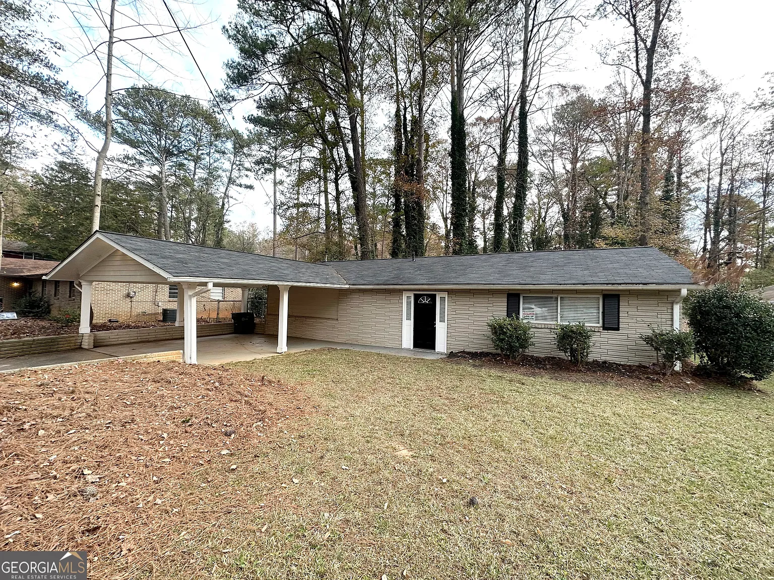 310 Flagstone Dr SW photo 1