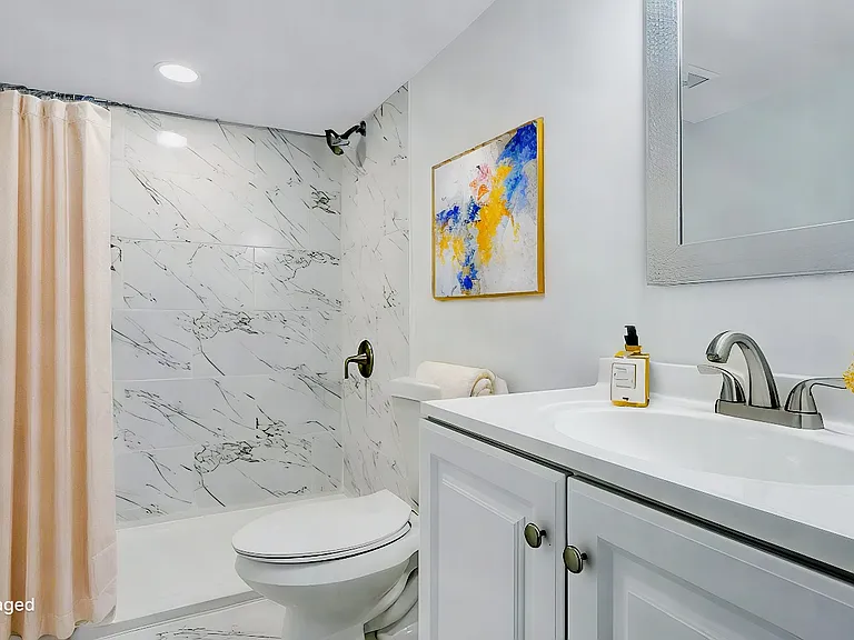2735 Stuart Dr — Photo 36