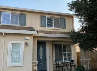 569 Peach Dr, Chowchilla, CA 93610