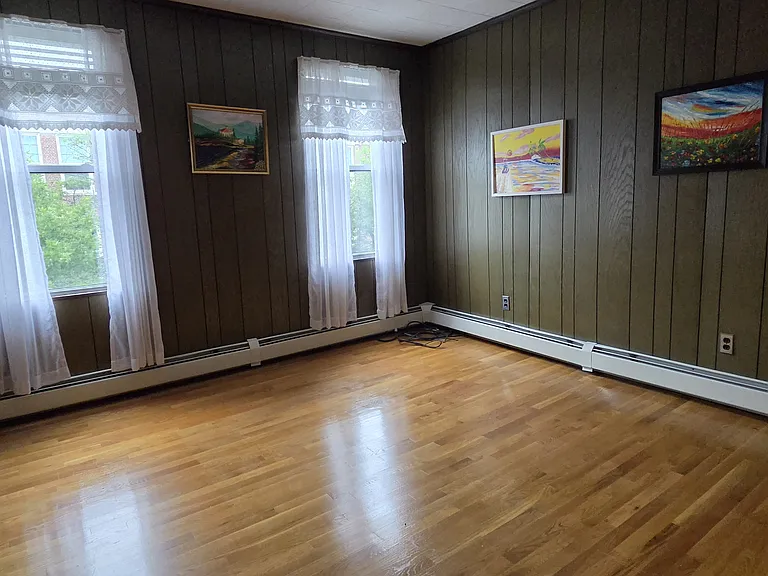 135 Cottage St #3 — Photo 12