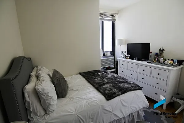 Rented by FirstService Realty (legacy) | media 28