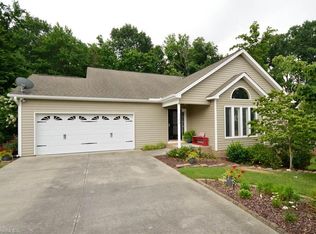 5109 Ivy Trace Ct, Clemmons, NC 27012