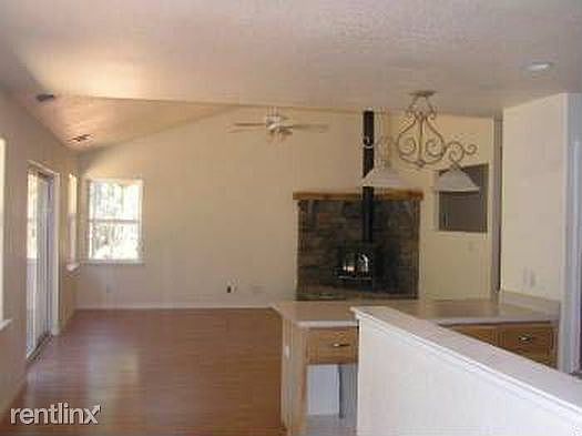 2nd image of 7060 Blackhawk Ln