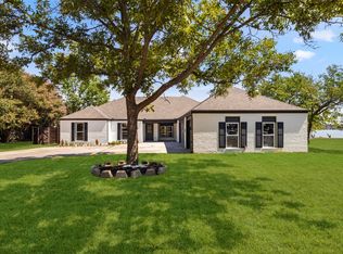 5000 Edgewater Dr, Rowlett, TX 75088