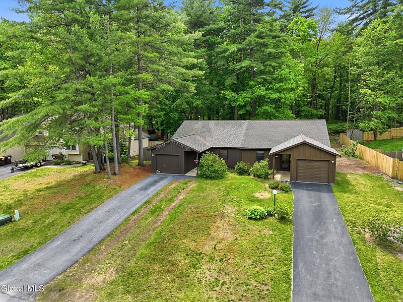 2nd image of 268 Thimbleberry Road