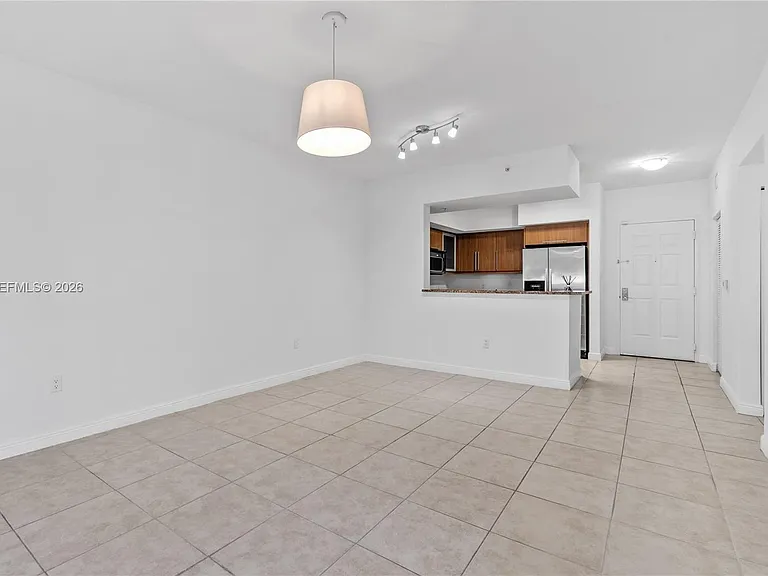 888 S Douglas Rd — Photo 9