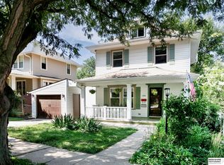 1106 S 33rd St, Omaha, NE 68105