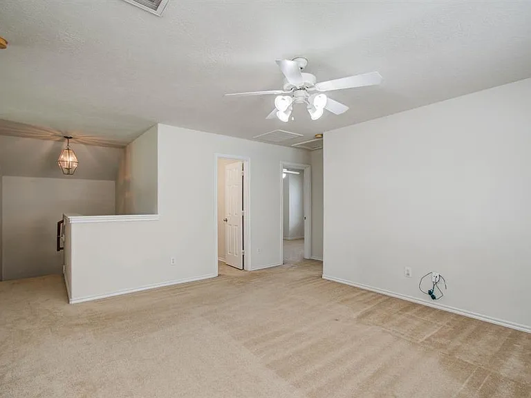12026 Parkers Hideaway Dr — Photo 25