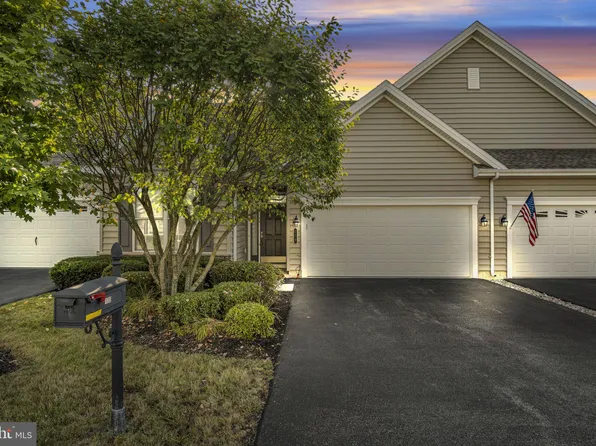 130 Congress Dr, Mechanicsburg, PA 17050