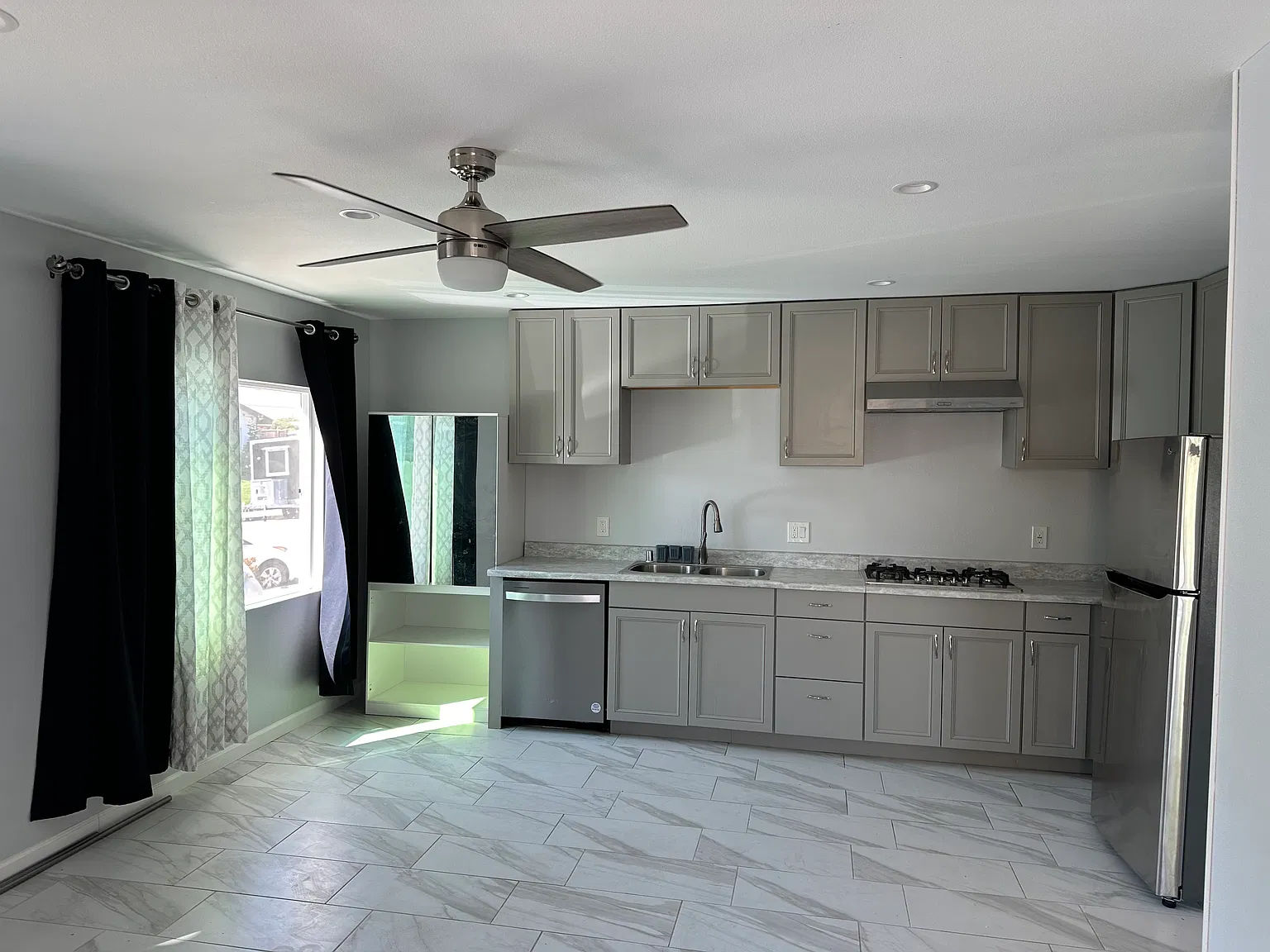 1 bed, 500 sqft, $2,150 — Photo 4
