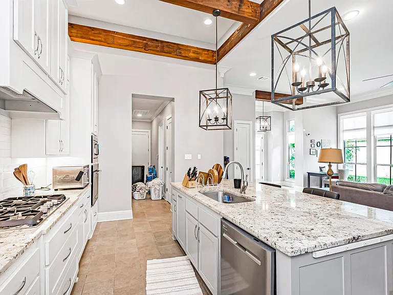 37464 Cypress Hollow Ave — Photo 7