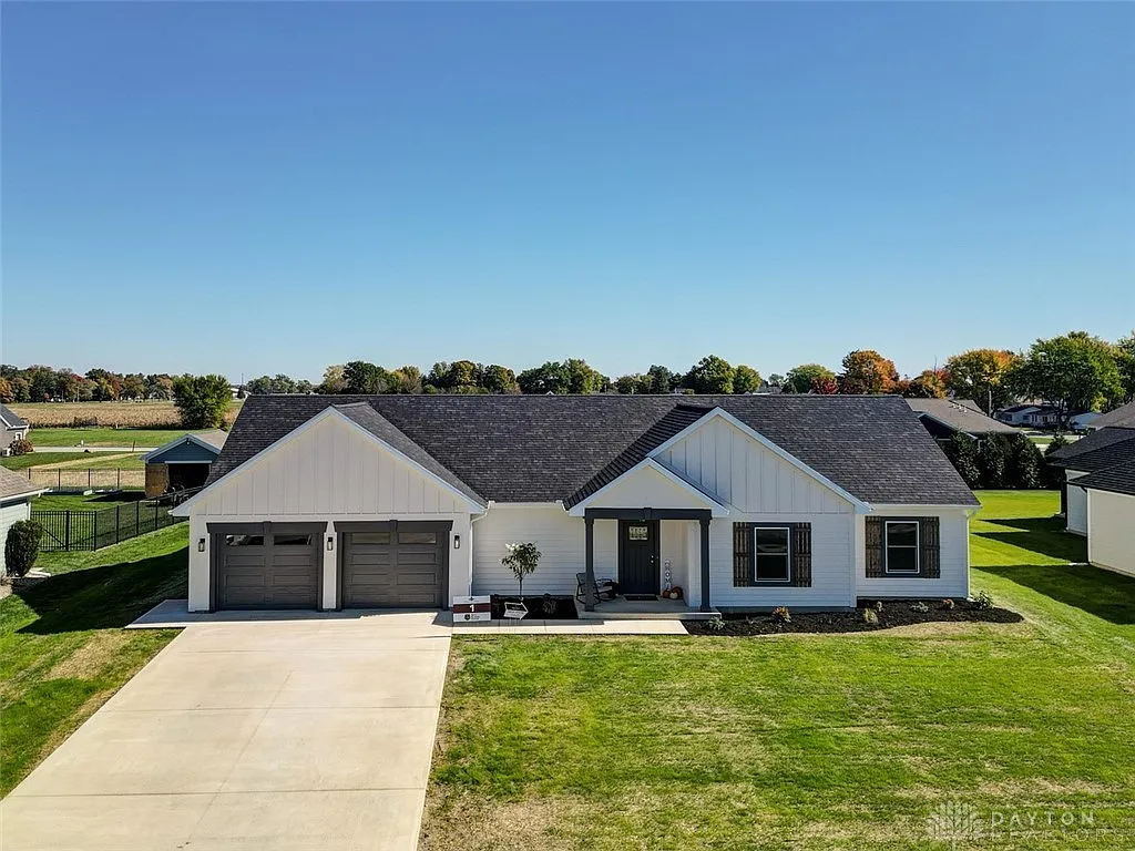 17 Wheatland Dr photo 1