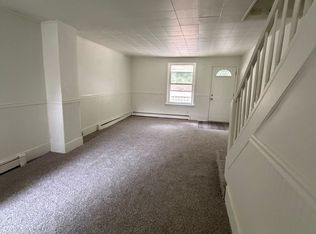 398 Valley Rd, Coatesville, PA 19320