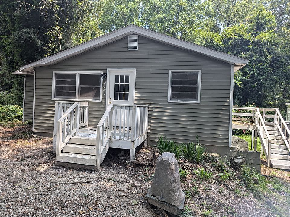 1st image of 2307 Bell Ave