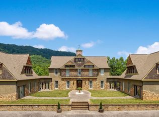 1128 Saratoga Rd, Kingsport, TN 37660