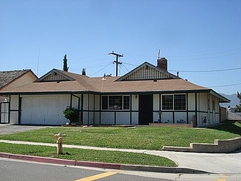 1st image of 306 Atwood Dr