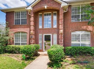 1119 Wild Cherry Dr, Carrollton, TX 75010