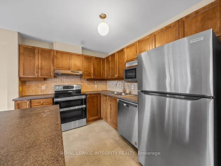 120 Grovemont Dr — Photo 19