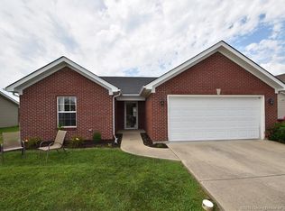 12123 Pinta Pl, Sellersburg, IN 47172