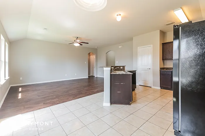 118 Hamilton Dr — Photo 5