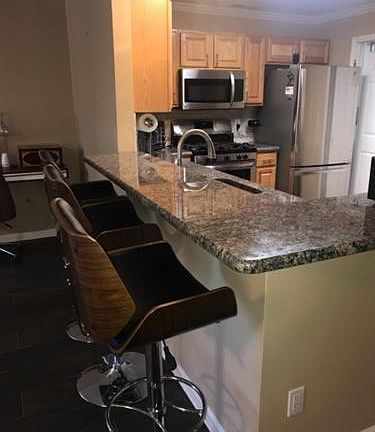 5th image of 30 Harker Hill Dr #1005