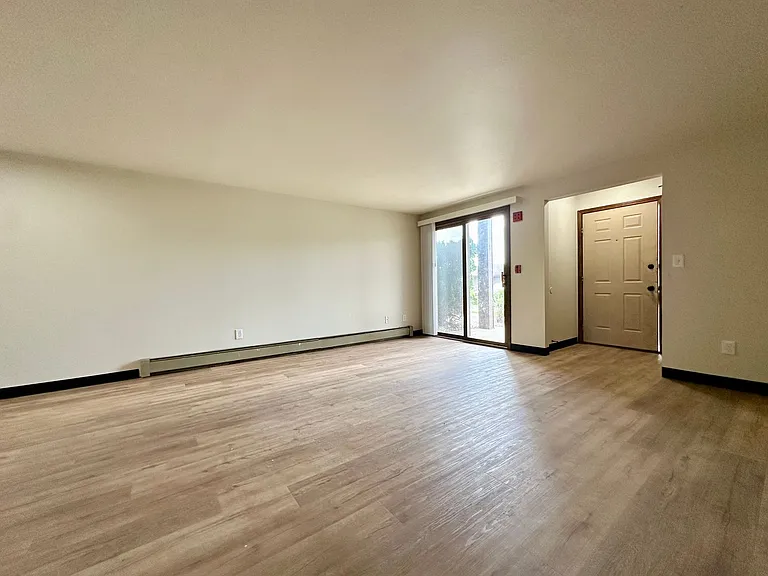 1760 Eldorado Dr — Photo 3