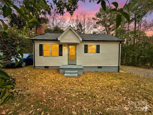 593 Fork Rd, Norwood, NC 28128