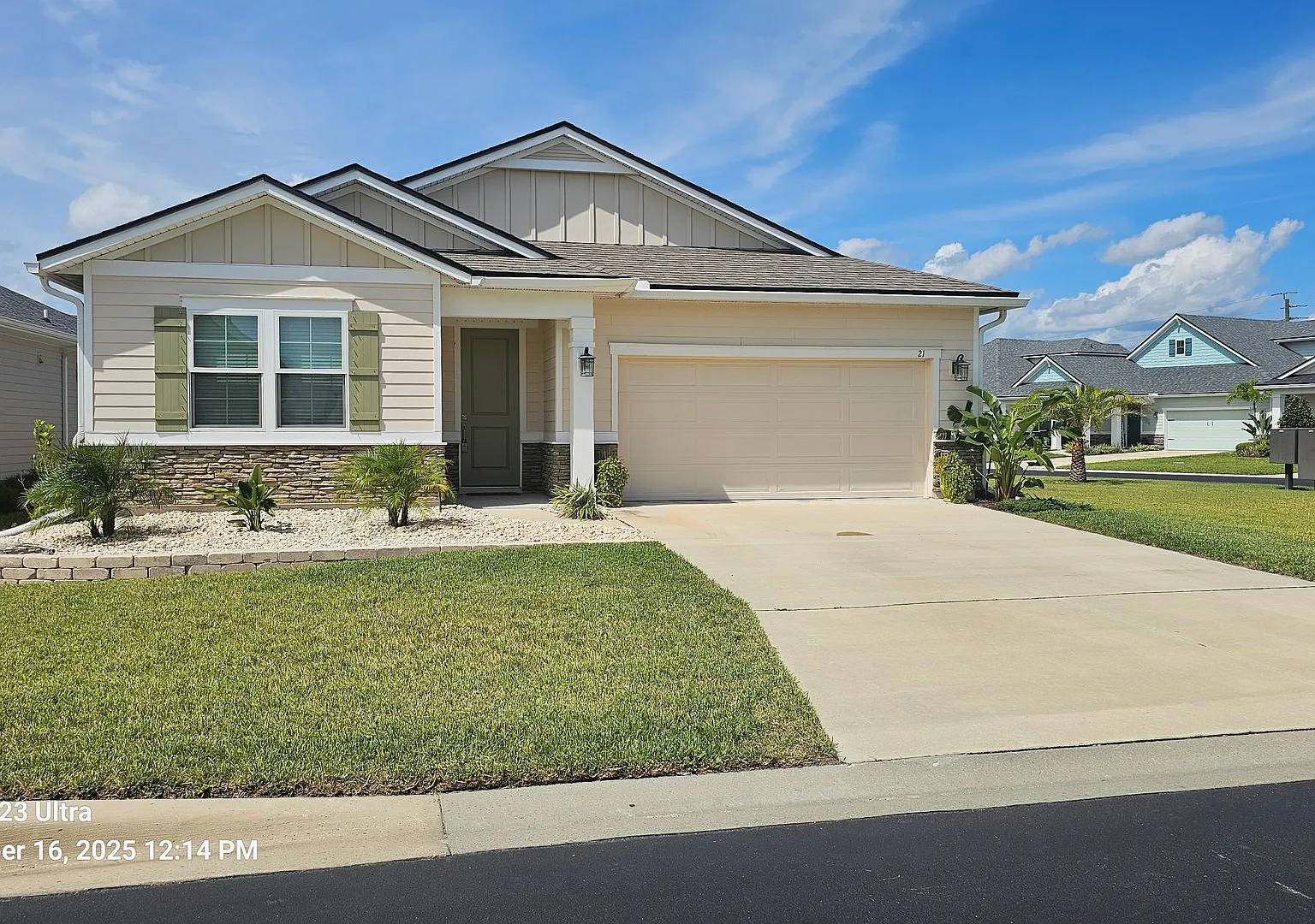 Beautifully Furnished Home in Upscale Gated Community — Photo 1