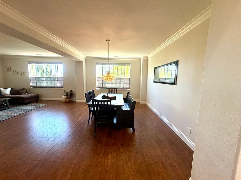 5205 Skyler Ct — Photo 38