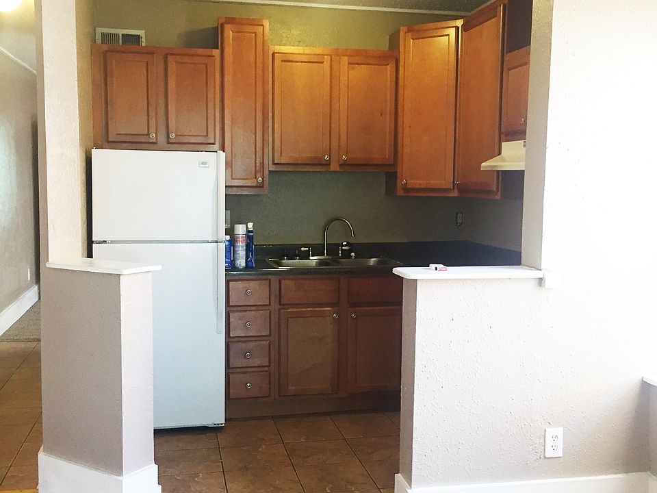 1st image of 3940 Miami St APT 2W