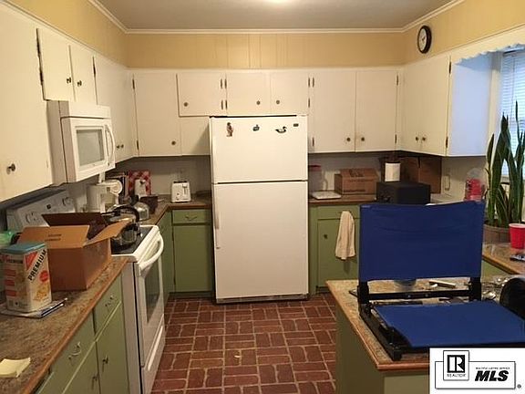 3rd image of 713 Bayou Shores Dr