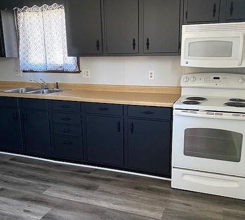 4th image of 209 W Oak St APT 2