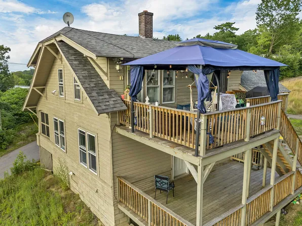 17 Van Dyke Drive, Laconia, NH 03246