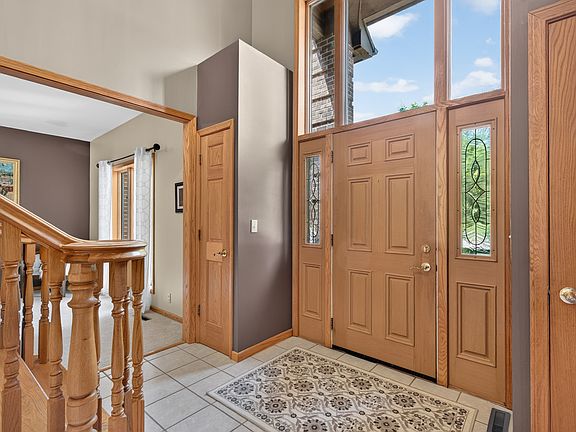 3rd image of 307 Kain St