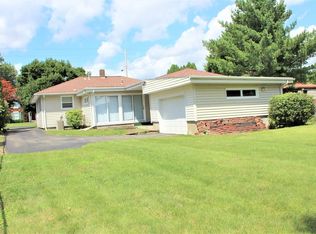 1055 W 2nd St, Elmira, NY