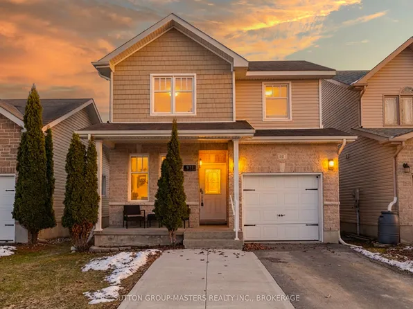 811 Lotus Ave, Kingston, ON K7K 0A3