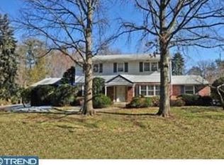 2001 Stone Ridge Ln, Villanova, PA 19085