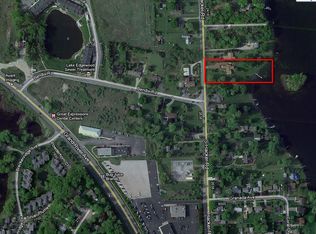 2649 S Hacker Rd, Brighton, MI 48114