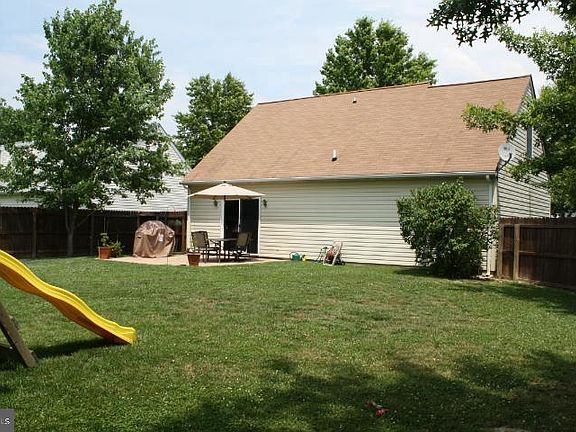 4th image of 101 Wick Ct