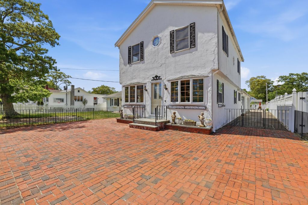 7 Swift Avenue, Wareham, MA - View 4