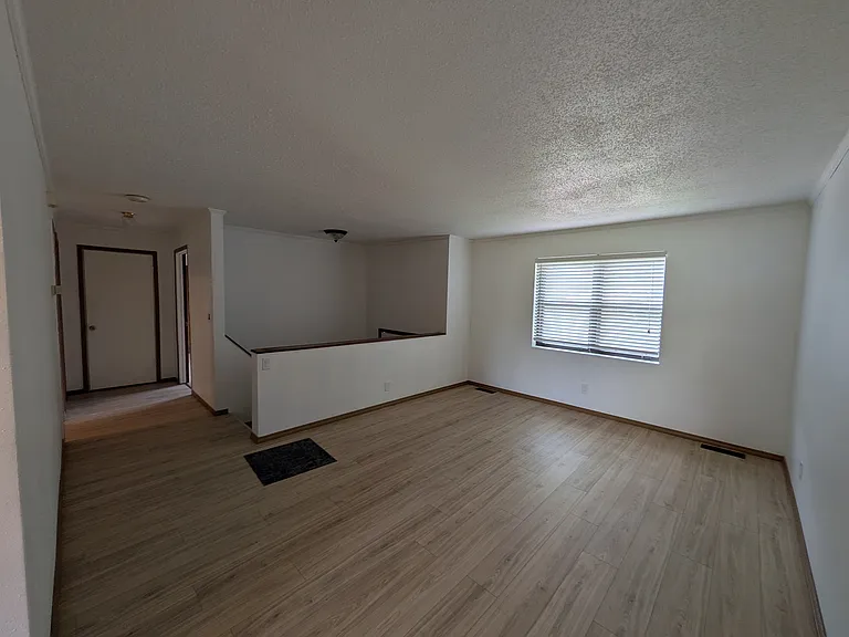 2043 Brentwood Rd — Photo 14