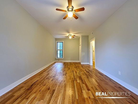3rd image of 639 W Oakdale Ave APT 3