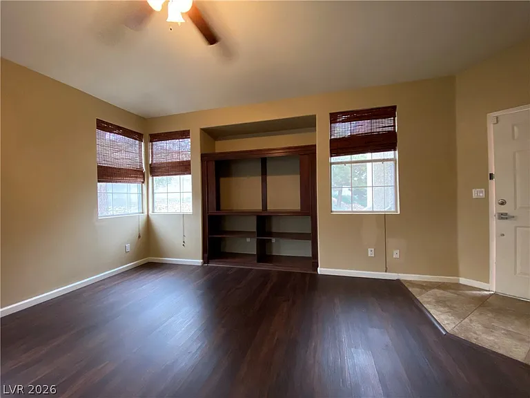 10224 Penrith Ave #204 — Photo 9