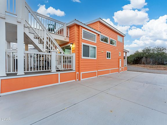 2nd image of 6992 Riverside Dr #14